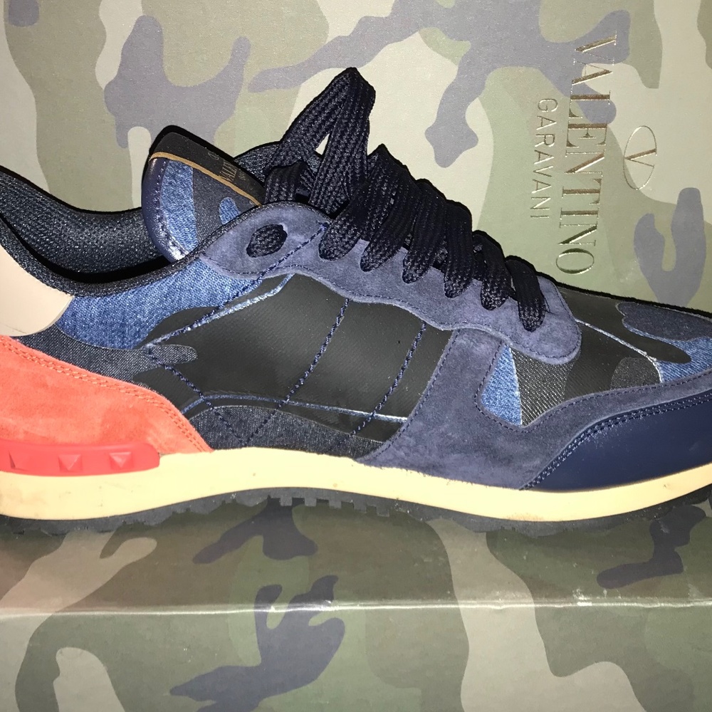 Valentino size 46